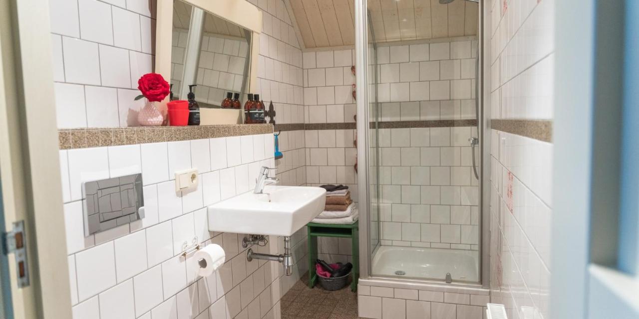 أويرسخوت B&B De Ouw Skuur المظهر الخارجي الصورة